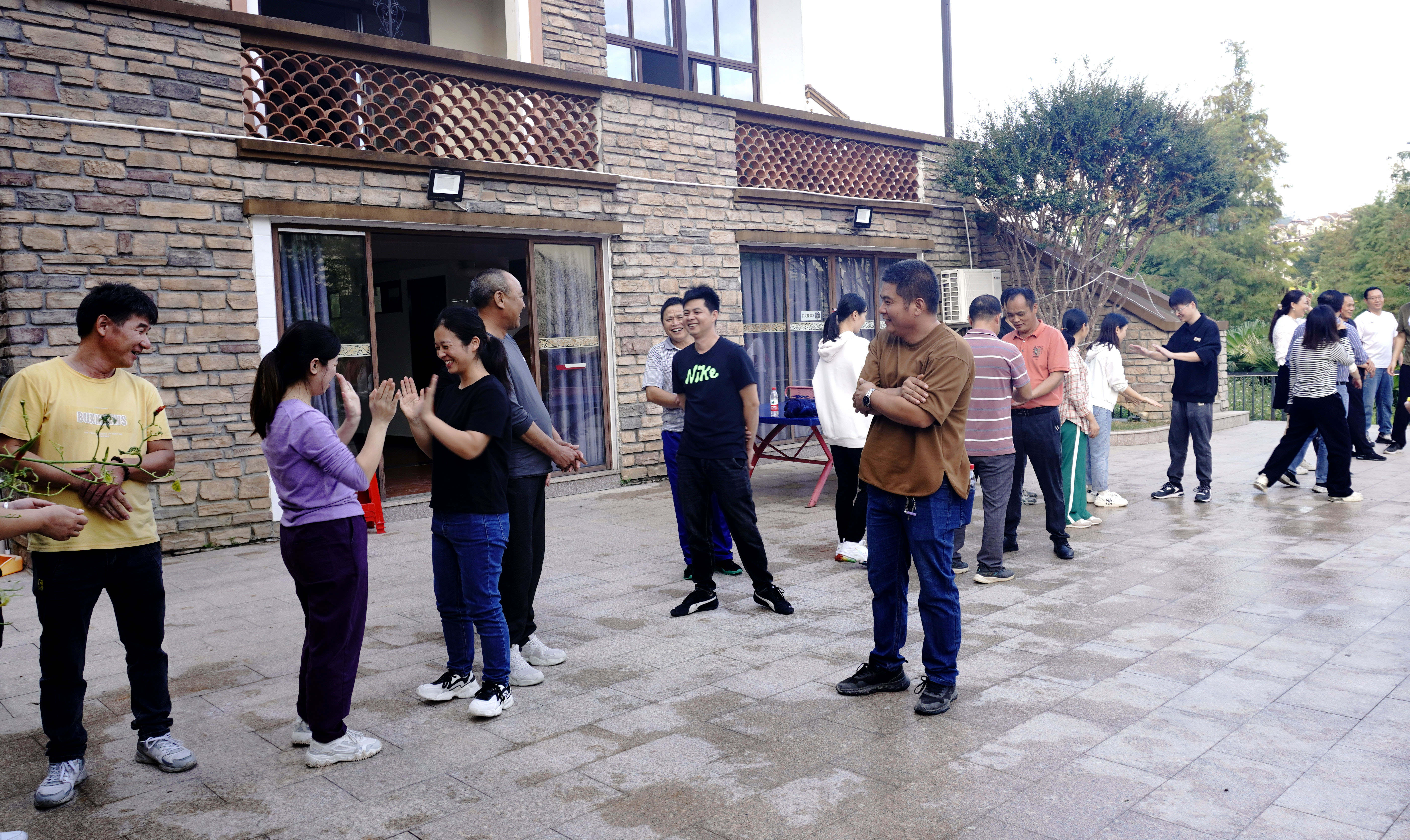 8bfe04c6d14fb1e12305429692437388.jpg 8bfe04c6d14fb1e12305429692437388.jpg