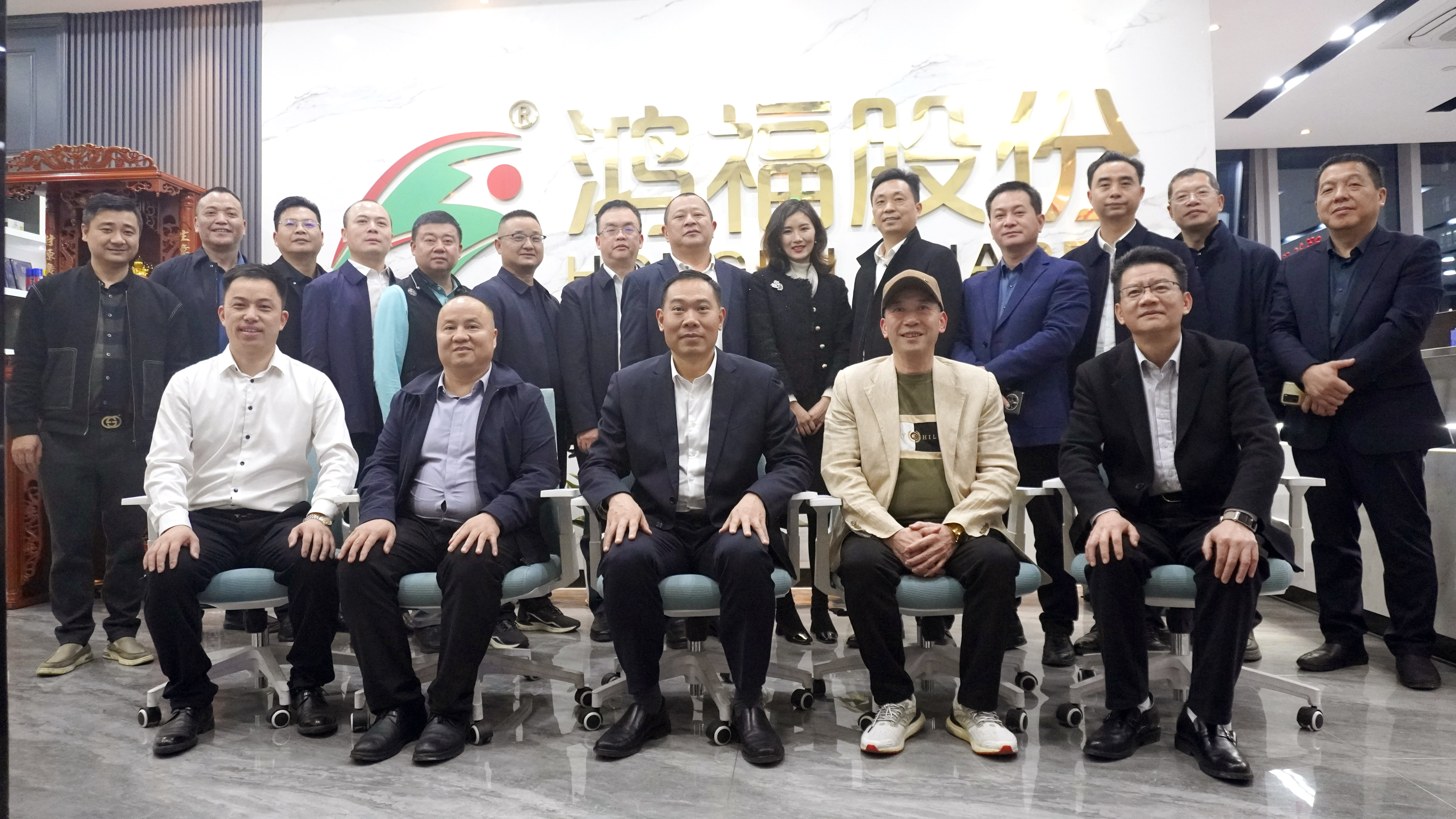 456fd85f973205205cb4ae1d637a2b43.jpg 456fd85f973205205cb4ae1d637a2b43.jpg